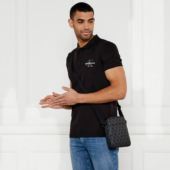 Calvin Klein Τσαντάκι ώμου AOP Textured Reporter